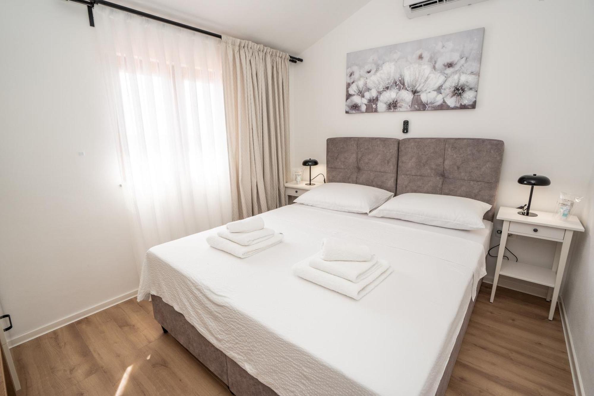 Villa Kamia With Private Heated Pool And Electric Vehicle Adapter Zubovići Exteriér fotografie