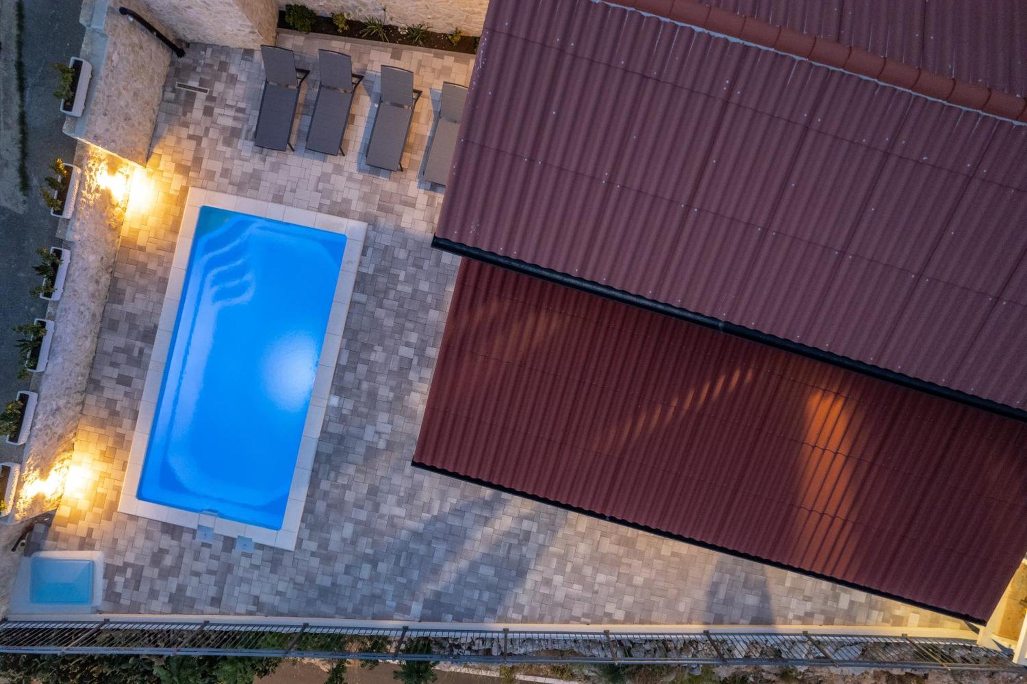 Villa Kamia With Private Heated Pool And Electric Vehicle Adapter Zubovići Exteriér fotografie